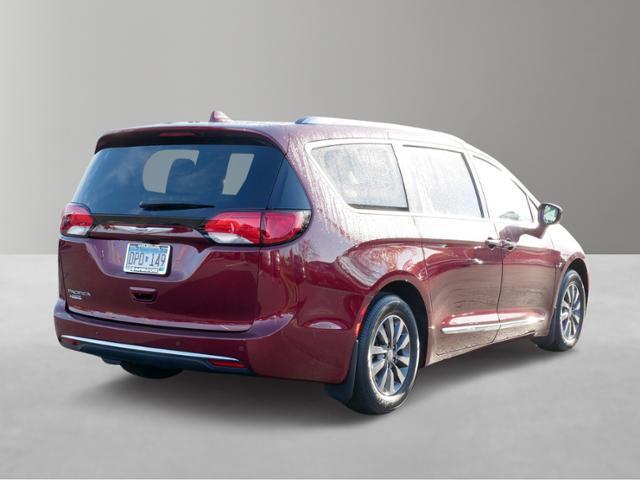 2019 chrysler pacifica touring-l plus
