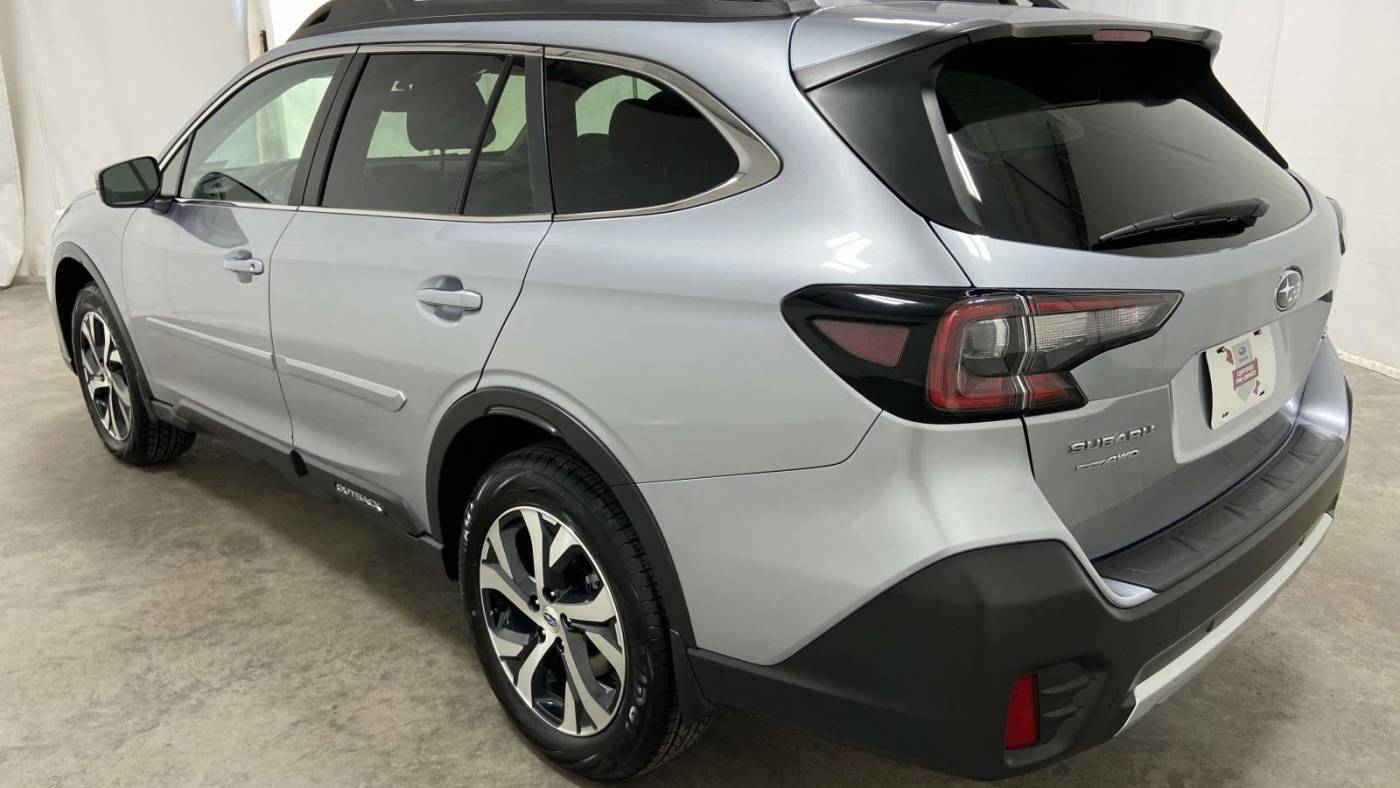 2022 subaru outback limited