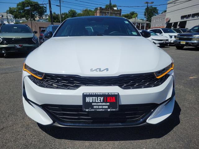 2022 kia k5 gt-line