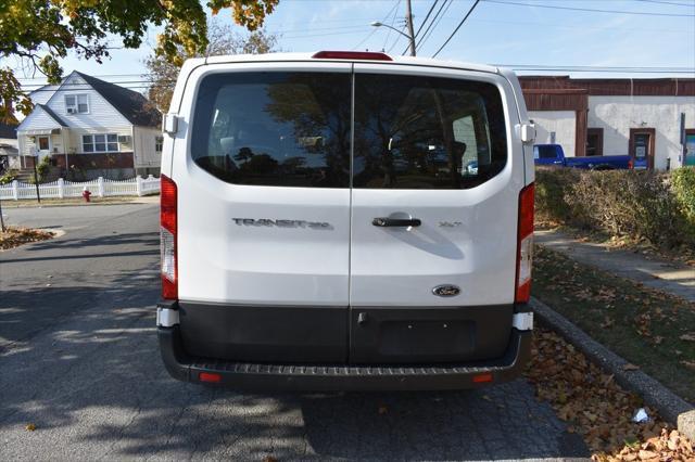 2023 ford transit-350 xlt