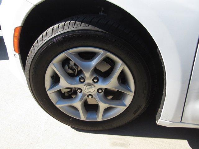 2019 chrysler pacifica touring-l plus
