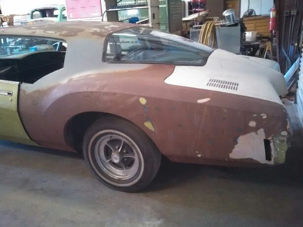 1971 buick boattail riviera