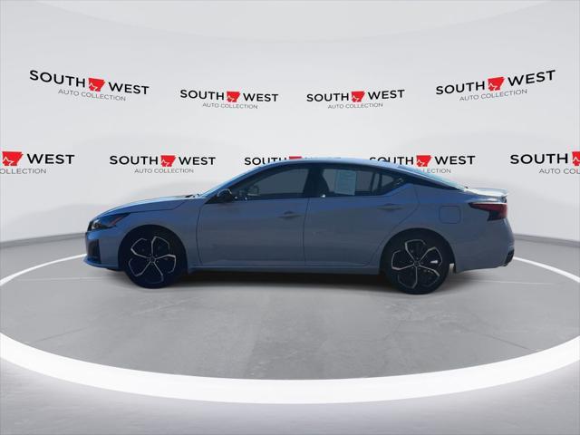2023 nissan altima sr fwd