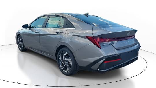 2025 Hyundai Elantra