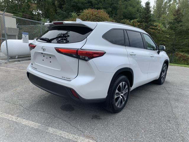 2023 toyota highlander xle