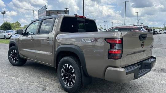 2024 Nissan Navara (Frontier) pro-x