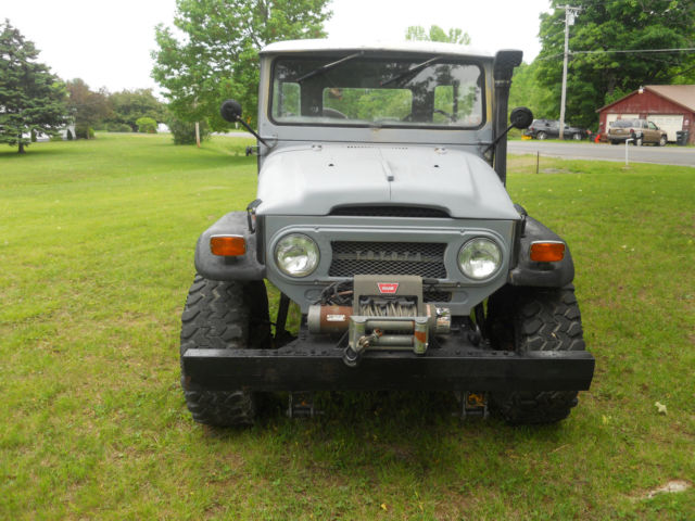 1971 toyota fj40 barn find, selling at no reserve