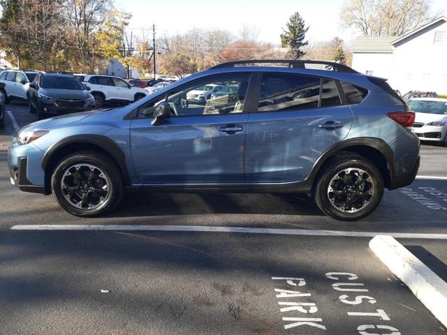 2022 subaru crosstrek base