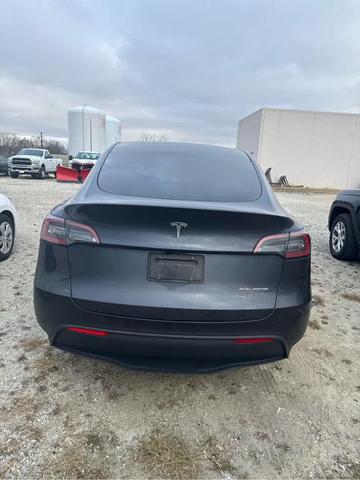 2024 tesla model y long range