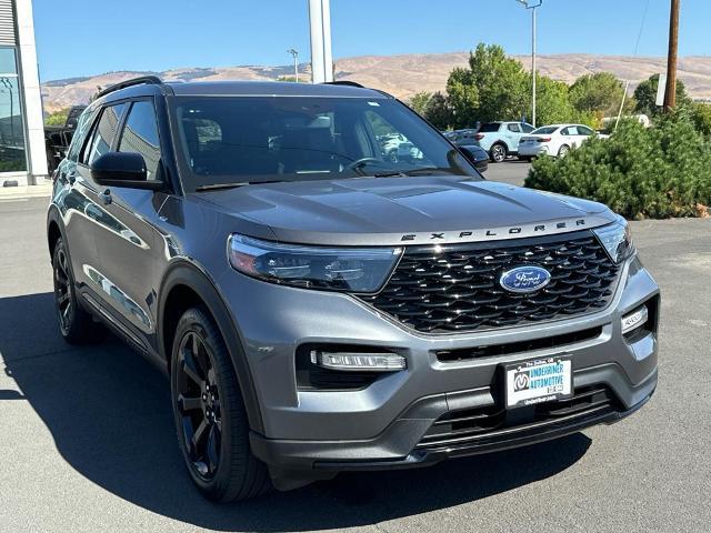 2023 ford explorer st-line