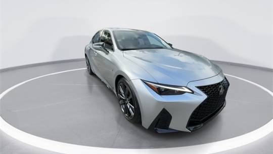 2023 Lexus IS