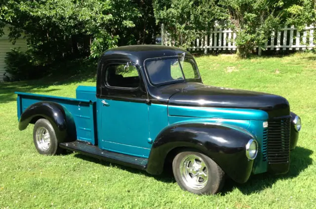1940 international harvester k2 street rod, v8 chevy, automatic transmission