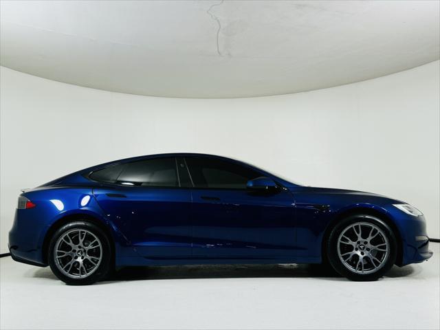 2022 tesla model s plaid