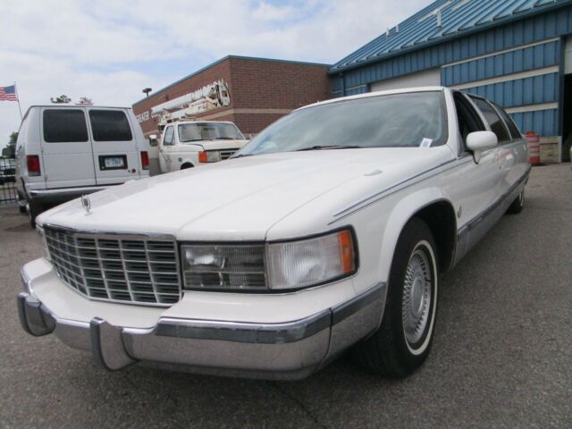 1994 cadillac fleetwood limousine - absolutely beautiful condition - 35k miles