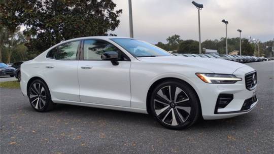 2022 Volvo S60