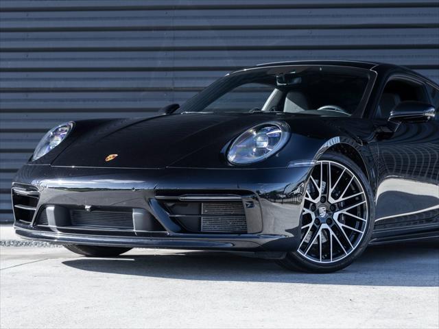 2023 porsche 911 carrera 4s