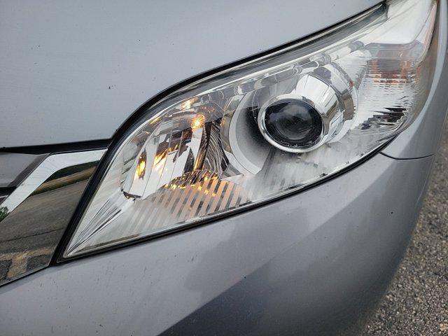 2017 toyota sienna xle