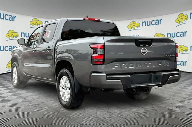 2022 nissan frontier sv