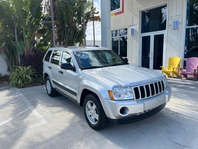 2006 jeep grand cherokee laredo