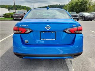2021 Nissan Versa sv