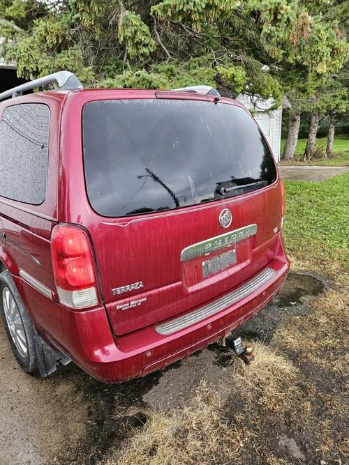 2005 buick terranza van. great shape 140,000 miles 3.5 motor