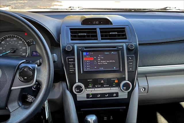 2012 toyota camry le