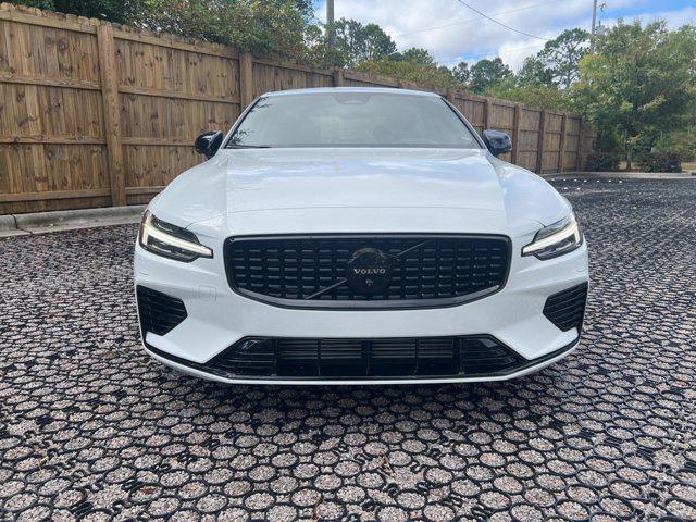 2024 volvo s60 recharge plug-in hybrid t8 plus black edition