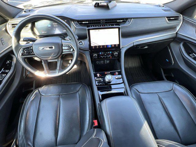 2022 jeep grand cherokee l overland