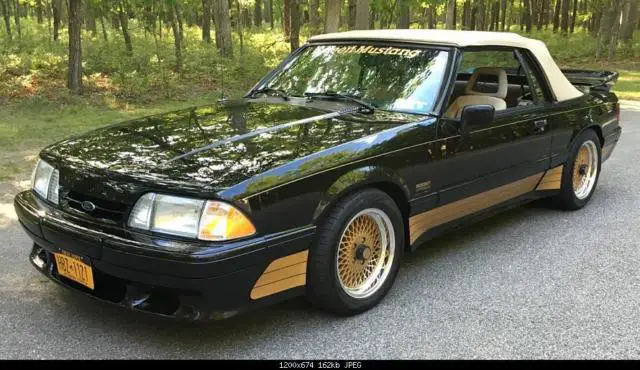 1988 ford mustang saleen convertible - rare and desirable color combo- clean!!!