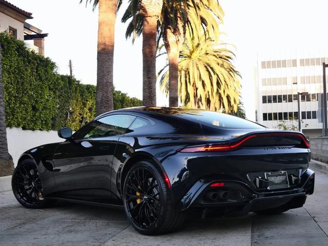 2023 aston martin vantage coupe