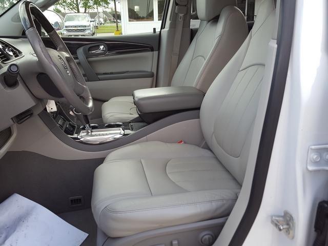 2017 buick enclave leather
