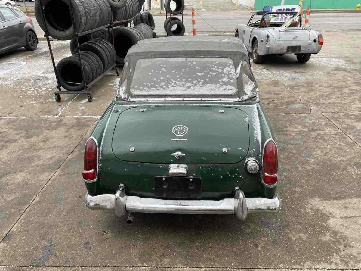 1967 mg midget convertible green rwd manual