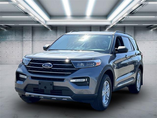 2021 ford explorer xlt
