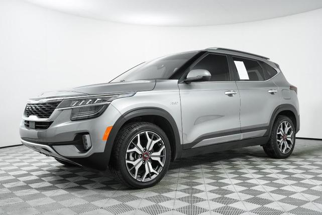 2021 kia seltos sx