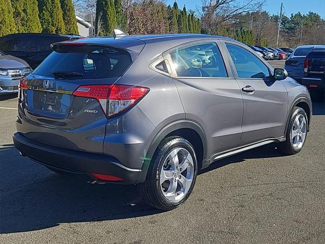 2022 honda hr-v lx