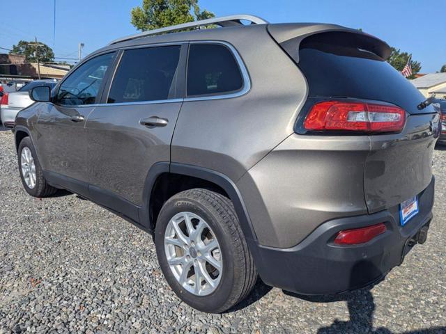 2016 jeep cherokee sport