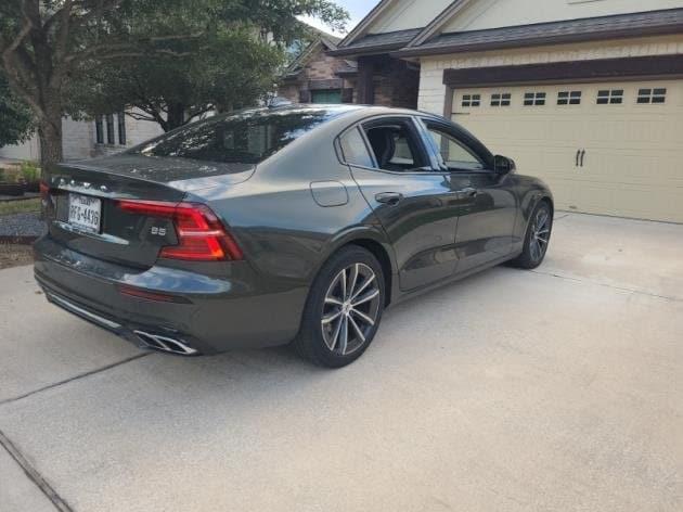 2022 volvo s60 t5 momentum