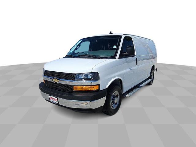 2022 chevrolet express 2500 work van