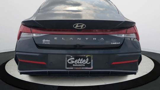 2024 Hyundai Elantra