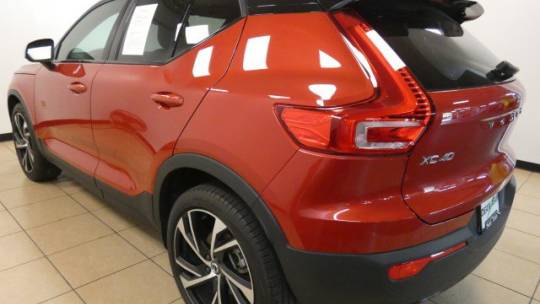 2021 volvo xc40 t5 r-design