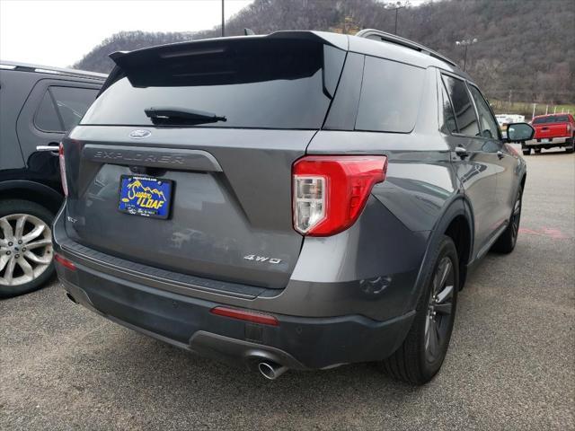 2022 ford explorer xlt