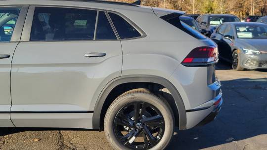 2025 Volkswagen Atlas Cross Sport