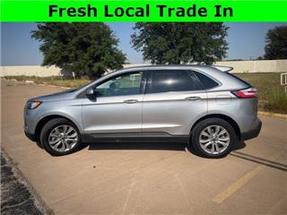 2022 Ford Edge titanium