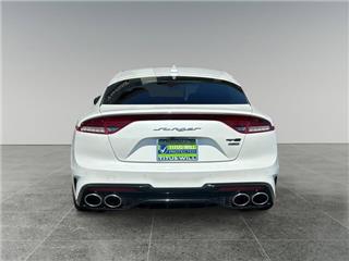 2022 Kia Stinger gt-line
