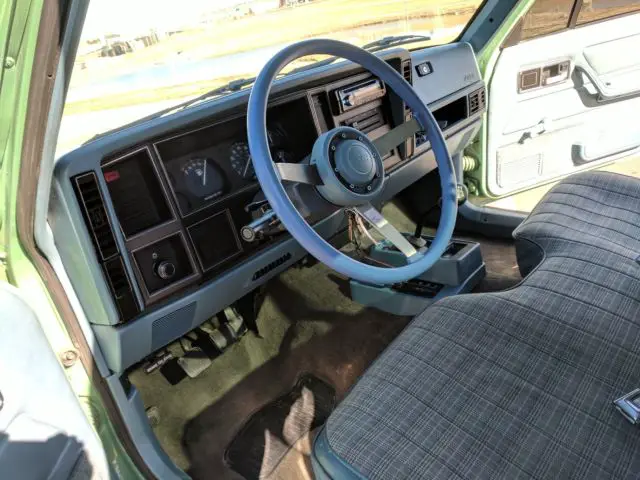 1987 jeep comanche custom built full restoration beautiful 5 speed 4.0 lifted
