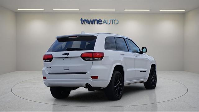 2017 jeep grand cherokee altitude
