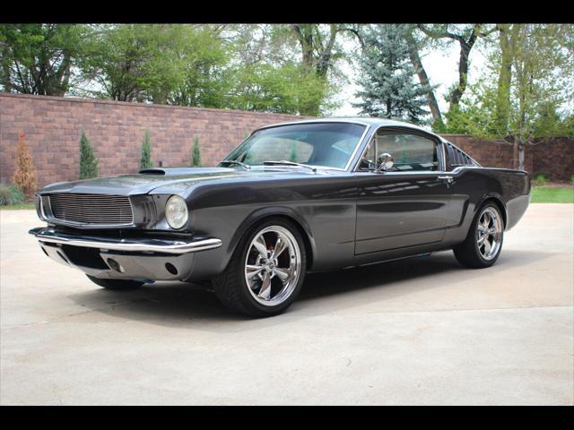 1965 ford mustang base