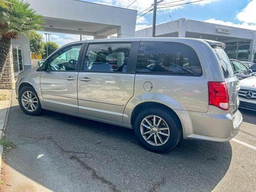 2016 dodge grand caravan