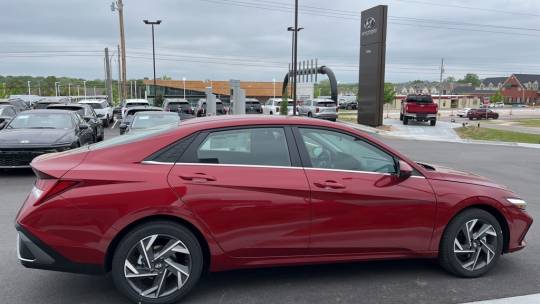 2024 Hyundai Elantra