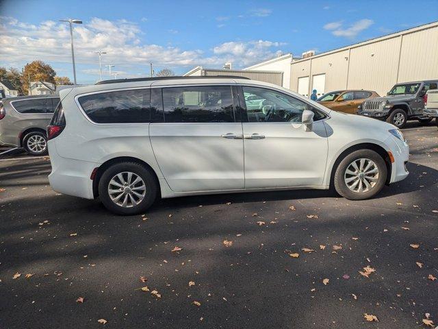 2018 chrysler pacifica touring plus